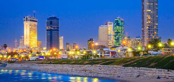 Vista urbana de Tel Aviv frente al Mediterráneo