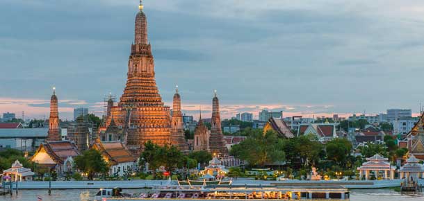 Wat Arun y cruceros nocturnos en Bangkok